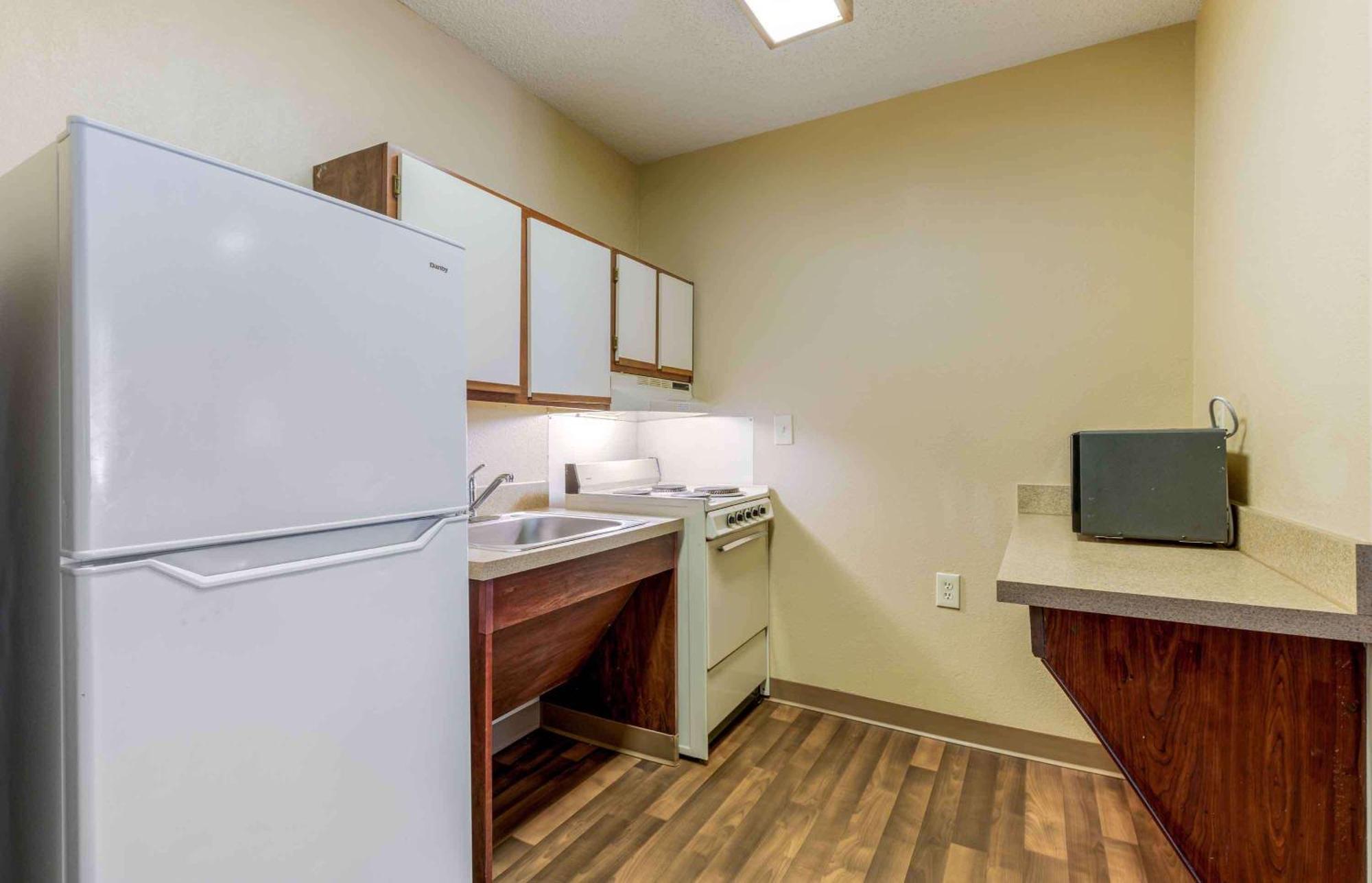 Extended Stay America Suites - West Palm Beach - Northpoint Corporate Park Exterior photo