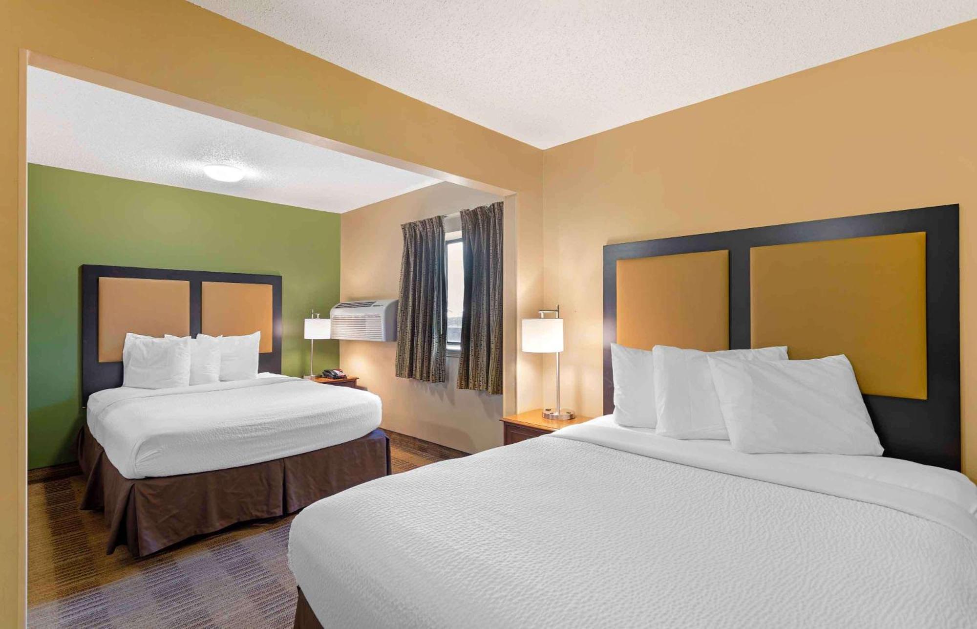 Extended Stay America Suites - West Palm Beach - Northpoint Corporate Park Exterior photo